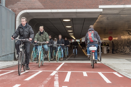 fietsgroepjeopening-fietstunnel.jpg